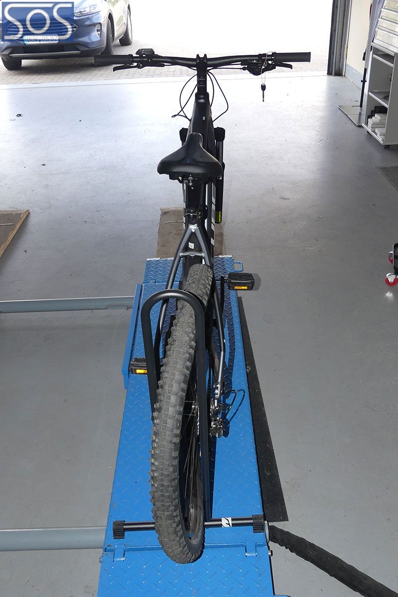 Fahrrad Schadengutachten E-Bike von hinten